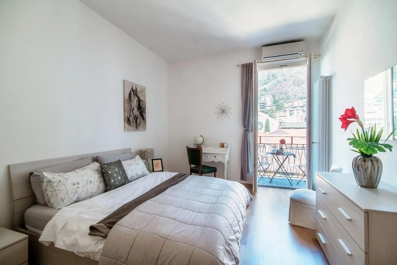 Apartment Anna'S Home Super Cozy Flat, With A/C, High Speed Wifi, Near The Lake And Public Transport Como